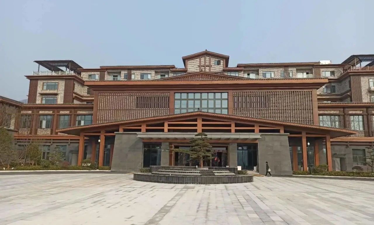 PG电子游戏专业灯光音响扩声系统工程产品效劳于某旅馆！