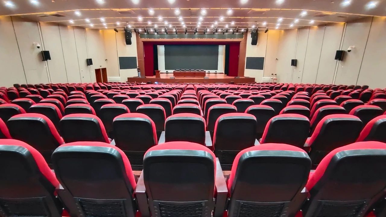 PG电子游戏聚会扩声系统工程产品效劳于六安市某学校！